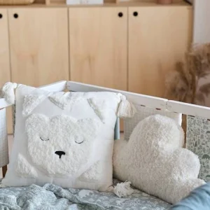 achat pas cher Coussin Avec Applications Sherpa Ours Berbère Ecru – Vertbaudet 12